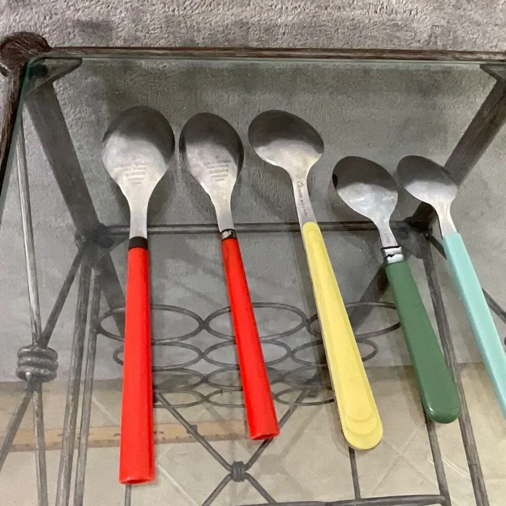 Lenox/Gibson piece spoon